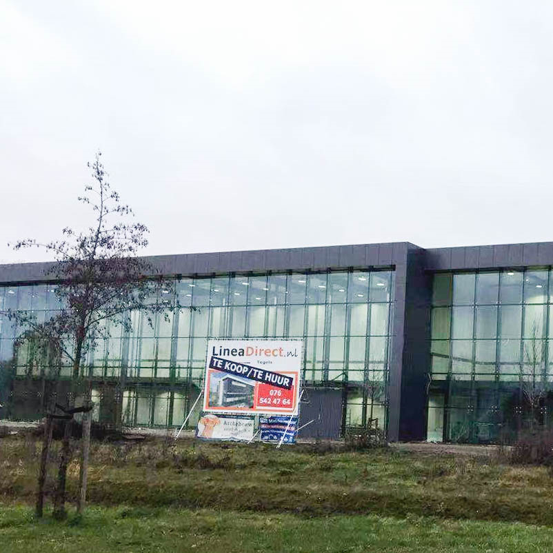 Steel Frame Exhibit Hall Building with Glass Wall