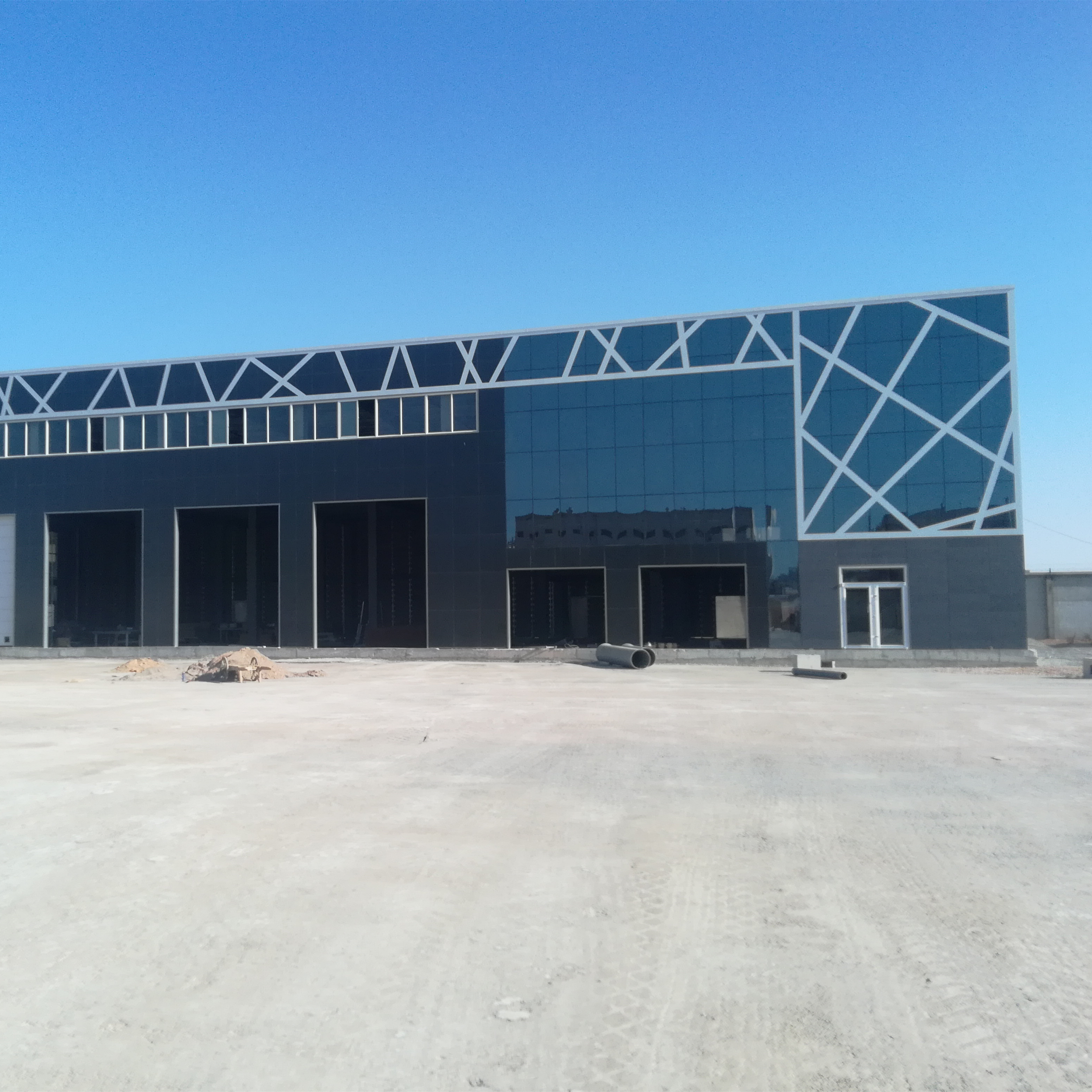 Prefabricated Steel Structure Exhibition Hall Showroom